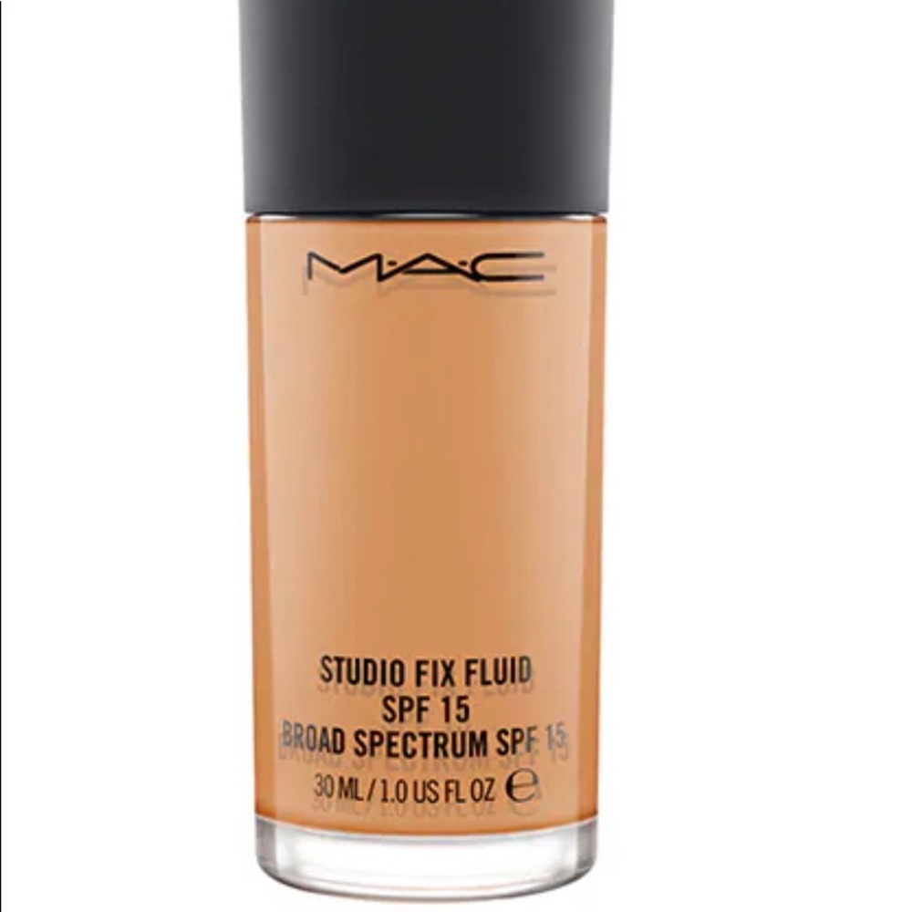 113-MAC STUDIO FIX FLUID NC 35